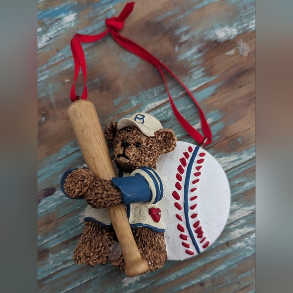 Kurt S Adler Baseball Bear Ornament - Picture 2 of 8